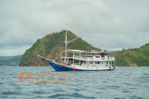 Cajoma Eco Charter Boat LiveaBoard Sailing Trip